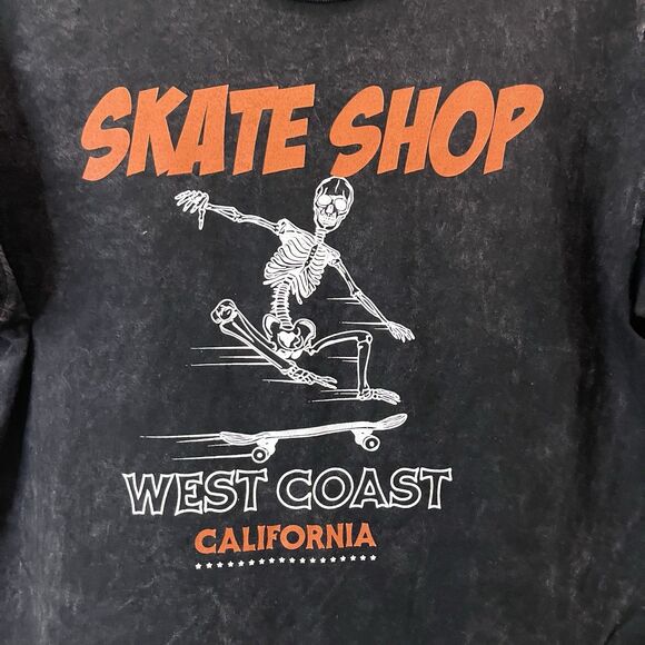 IML West Coast California Skate Shop Skeleton Riding Skateboard Graphic Tee Sz M - Picture 2 of 8